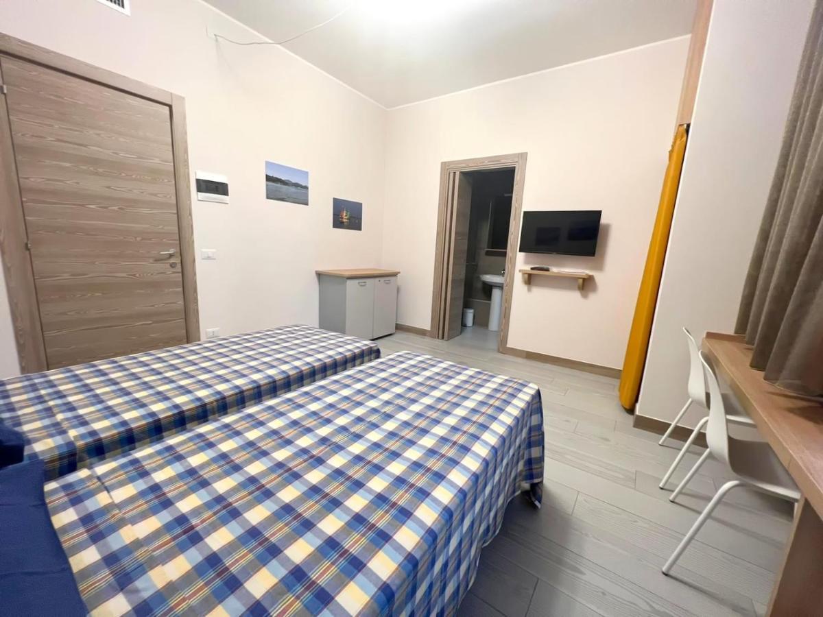 Sissi Comfort Rooms Foresteria Lombarda Monza Ngoại thất bức ảnh
