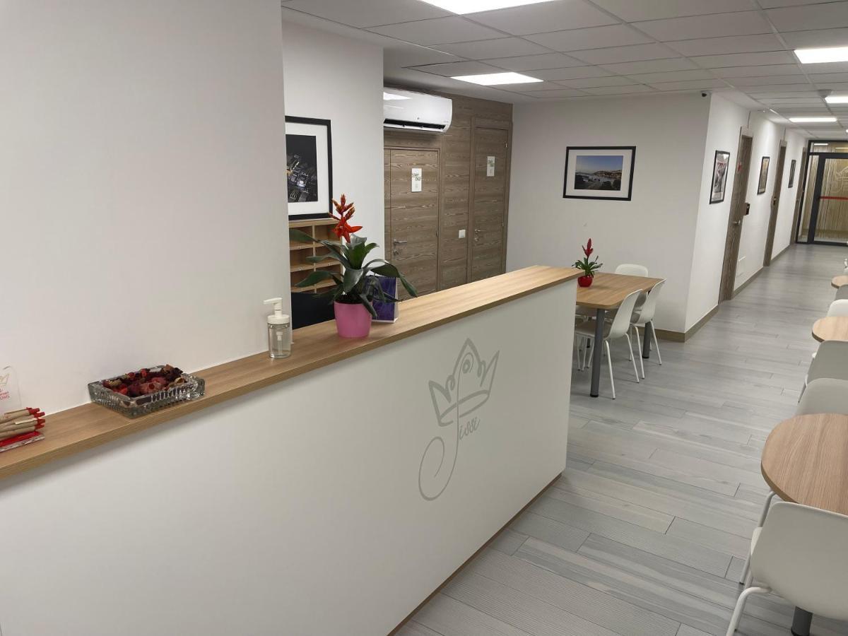 Sissi Comfort Rooms Foresteria Lombarda Monza Ngoại thất bức ảnh
